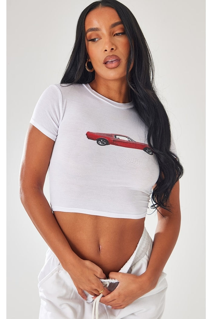 Kadın Beyaz Baskılı Vücuda Oturan Kısa Kollu Crop Bluz