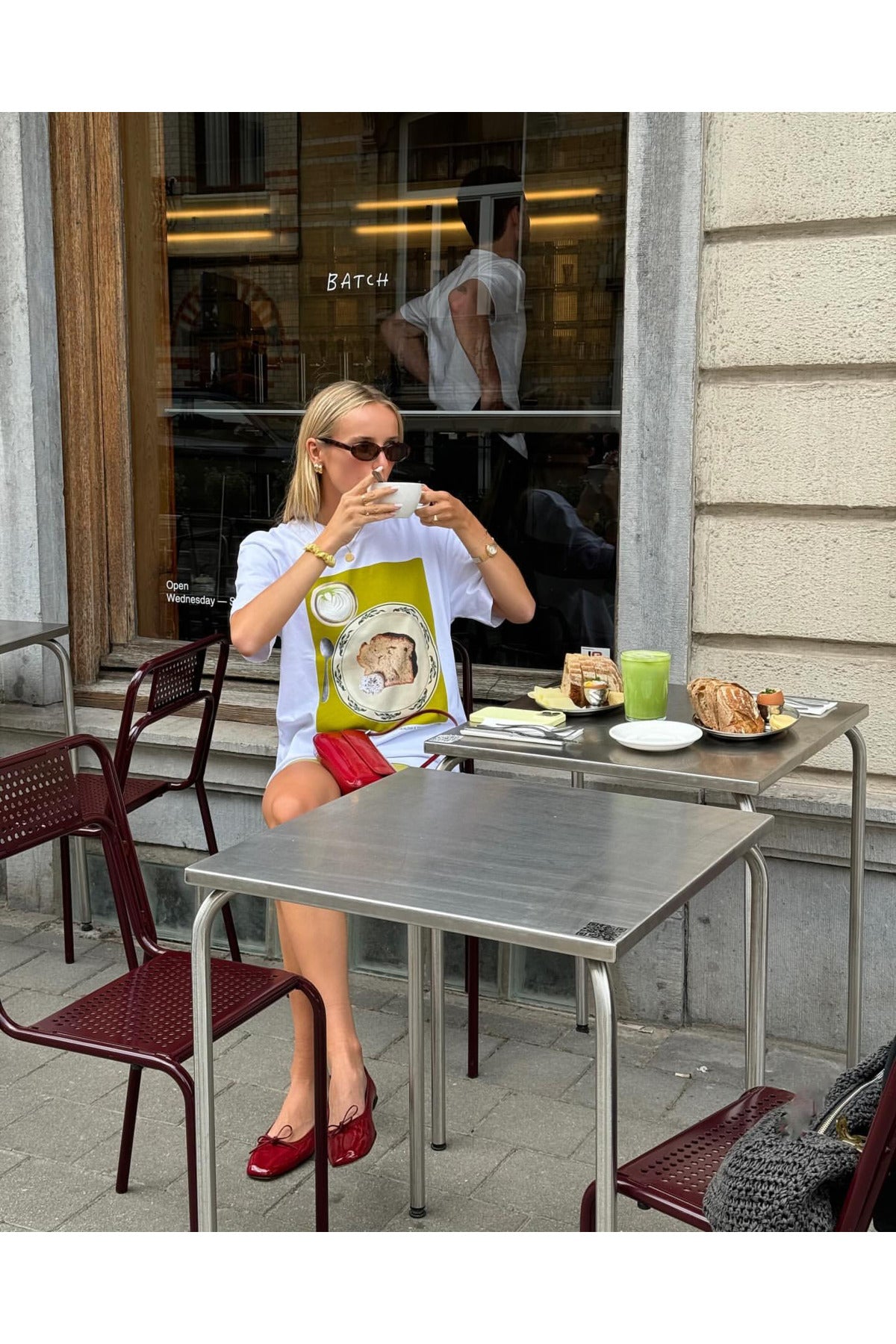 Amalfi Serisi Beyaz Organik Pamuk Oversize Kesim Kısa Kollu T-shirt