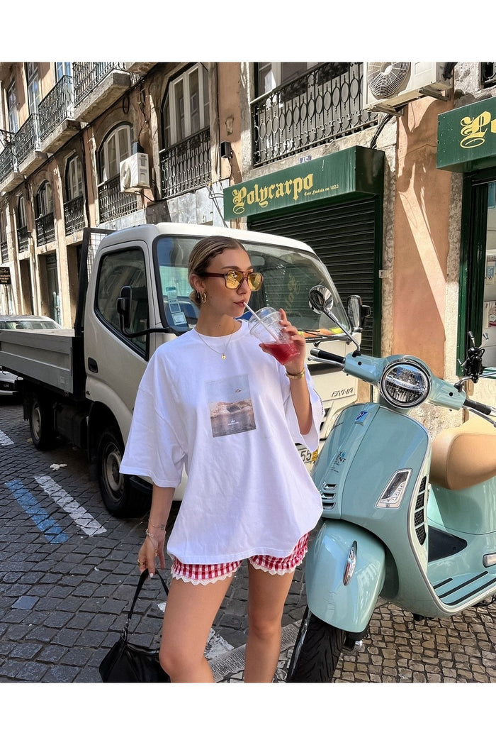 Amalfi Serisi Beyaz Organik Pamuk Oversize Kesim Kısa Kollu T-shirt