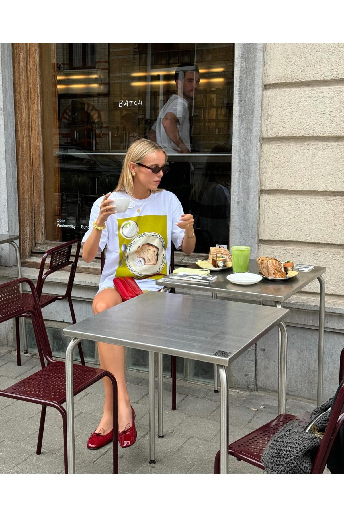 Amalfi Serisi Beyaz Organik Pamuk Oversize Kesim Kısa Kollu T-shirt