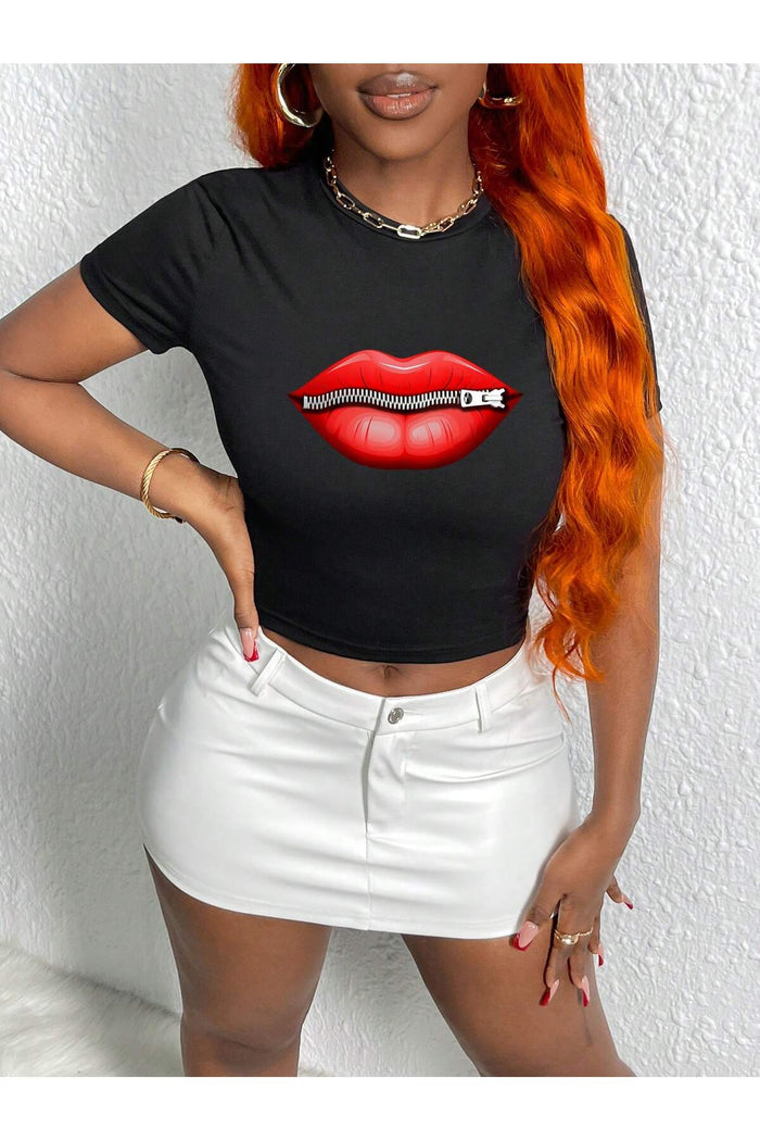 Kadın Siyah Baskılı Kısa Kollu Crop Bluz